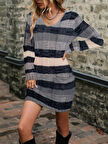 Kadın Uzun Kollu V Yakalı çizgili çok Renkli Triko Mini Elbise