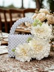 Beyaz Boncuk Gelin Çantası / Çiçek Detaylı Özel Tasarım Nikah, Söz ve Düğün Çantası