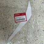 ETİKET ARKA SOL CBR250 A YENİ