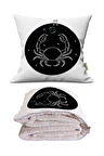 Siyah Yengeç Burcu Baskılı Dekoratif Yastık Kırlent Opsiyonel Battaniye 2 in 1