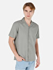 Normal Kesim Shirt Yaka Cepsiz Yeşil Erkek Kısa Kol Gömlek Cl1066937