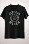 Unisex Siyah Bitcoin Miner Essential T-shirt
