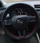 DİKİŞLİ DİREKSİYON KILIFI SİYAH DERİ KIRMIZI DİKİŞLİ SKODA FOTOĞRAFTAKİ DİREKSİYONA UYGUNDUR