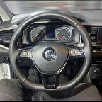 DİKİŞLİ DİREKSİYON KILIFI SİYAH DERİ NOKTALI DERİ SİYAH DİKİŞLİ VOLKSWAGEN POLO İÇİN