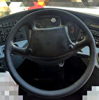 DİKİŞLİ DİREKSİYON KILIFI SİYAH DERİ SİYAH DİKİŞLİ SETRA OTOBÜS İÇİN