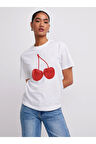 Kiraz Baskılı Bisiklet Yaka Basic Trend Kadın T-shirt
