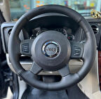 DİKİŞLİ DİREKSİYON KILIFI SİYAH / NOKTALI DERİ SİYAH DİKİŞLİ JEEP FOTODAKİ DİREKSİYON İÇİN