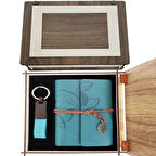 Dodes Özel Ahşap Kutulu Mavi Deri Defter ve Anahtarlık Set