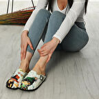 6285 Şapkalı Kızlar Sabo Terlik