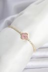 Pirinç Gold Renk Pembe Zirkon Taşlı Yonca Model Su Yolu Kadın Bileklik - EBJ260509W42096