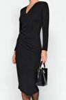 Moda Stil Slim Kruvaze Midi Boy Yaka Uzun Kollu Büzgü Detaylı Vücuda Oturan Örme Elbise