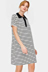 A Kesim Örme Elbise Viskoz Polo Yaka Çizgili Desen Modern Stil Kaliteli İşçilik Zarifane Tasarım