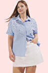 Kadın Kısa Kollu Dokuma Gömlek Taş Detaylı Büyük Beden Rahat Kalıp Yaz Aylarının Vazgeçilmezi
