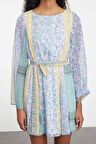 Kadın Mini Boy Bisiklet Yaka Regular Çiçek Desenli Eteği Belden Açılan Astarlı Dokuma Şifon Elbise