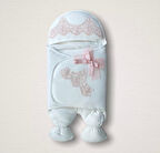 Yenidoğan Fistolu Fiyonk Kurdelalı Şapkalı Lüks Kız Erkek Bebek Ayaklı Kundak Bebek Battaniyesi Pembe