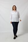 Beyaz Taş İşlemeli Şık Gömlek