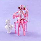 Hatsune miku kawaiii Sakura kız sandalyede oturan figür Modeli 15 cm