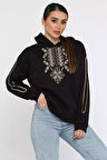Kadın Kanguru Cepli Nakışlı Şardonlu Kadın Sweatshirt
