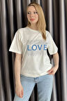 Love Taşlı Bisiklet Yaka Kadın Tişört