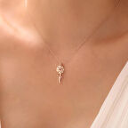 925 Ayar Gümüş Karanfil Çiçeği Ocak Ayı Doğum Taşı Kolyesi