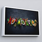 Beyaz Çerçeveli Mutfak Masasın da Baharatlar Dekoratif Kanvas Duvar Tablosu