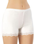 İncili Kadın Kaşkorse Paça Dantelli Şort