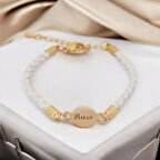 Yuvarlak Figürlü 14 Ayar Altın Plakalı Beyaz Deri Buse Yazılı İsim Bilekliği