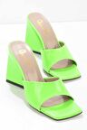 Bambi Yesil  Kadın Terlik K04666011909