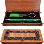 KENPAZAR Ahşap Kutulu Yeşil Kalem Anahtarlık Dekoratif Hediyelik