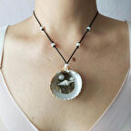 Deniz kabuğu doğal kolye