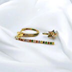 ÜÇLÜ RENKLİ TAŞLI YILDIZ HALKA SU YOLU DETAYLI GOLD KÜPE 316L PASLANMAZ ÇELİK