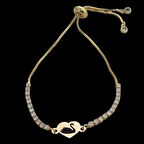 Özgürlüğün Kanatları Kalp Motifli ve Işıltılı Beyaz Taşlı 14 Ayar Altın Plakalı Kuğu Bilekliği