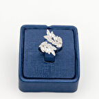 Baget Taşlı Çiçek Sarmal Gümüş Yüzük