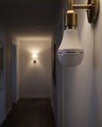 Şarjlı LED Ampul E27 Duy 6500K Beyaz Işık Kesintisiz Aydınlatma