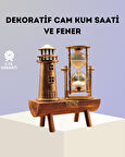 Dekoratif Ahşap Kum Saati ve Deniz Feneri Figürlü Masa Süsü – Şık ve Fonksi