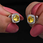 MuI MuI Gümüş Sarı Baget Taşlı Çivili Kadın Küpe