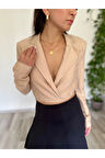 Bej Vatkalı Beli Lastikli Göğüs Dekolteli Süper Şık Ceket