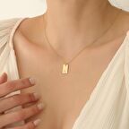 925 Ayar Gümüş Dikdörtgen Plaka Harf Kolye