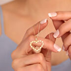 925 Ayar Altın Kaplama Kalpli Tasarım Gümüş Kolye - CN00421