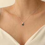 925 Ayar Gümüş Yeşil & Beyaz Taşlı Yuvarlak Kolye