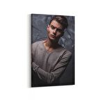 Olla 16770D Model / Manken Görseli Dikey Kanvas Tablo (Ölçü: 60X90)