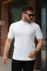 Erkek Desen Dokulu Kısa Kollu Tişört