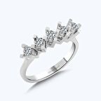 Pırlanta Beştaş Yüzük