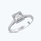 Prenses Kesim Pırlanta Tektaş Yüzük