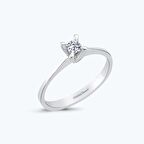 Pırlanta Tektaş Yüzük