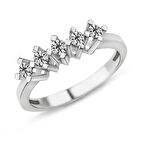 0.66 Karat F Renk Beştaş Pırlanta Yüzük PB589