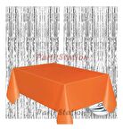 2 Adet Gümüş Gri Renk Metalize Arka Fon Perdesi ve 1 Adet Plastik Turuncu Renk Masa Örtüsü Set