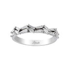 0.28 Ct Pırlanta Baget Yüzük