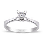 0.30 Ct Tektaş Pırlanta Yüzük Badem Tırnak