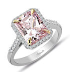 Pırlanta ve Pembe Topaz Baget Kesim Tektaş Yüzük